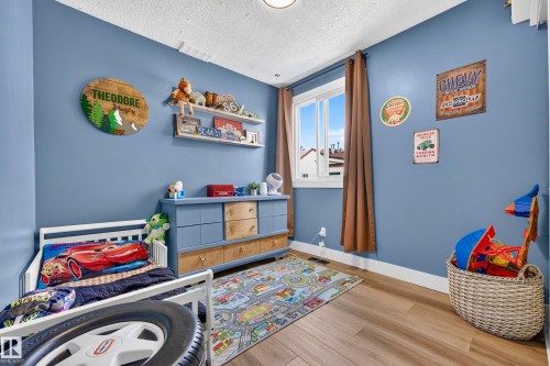 111 Lancaster Terrace, Edmonton, AB 