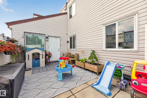 111 Lancaster Terrace, Edmonton, AB 