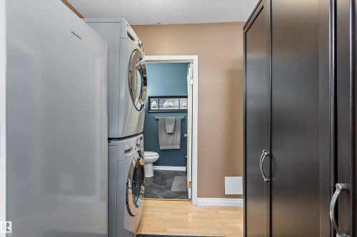 5024 55 Avenue, Tofield, AB - Indoor Photo Showing Laundry Room