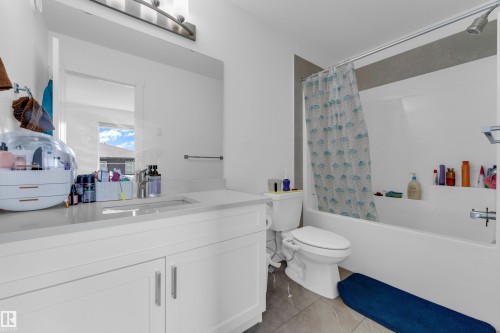 #56 2710 66 St Sw, Edmonton, AB - Indoor Photo Showing Bathroom