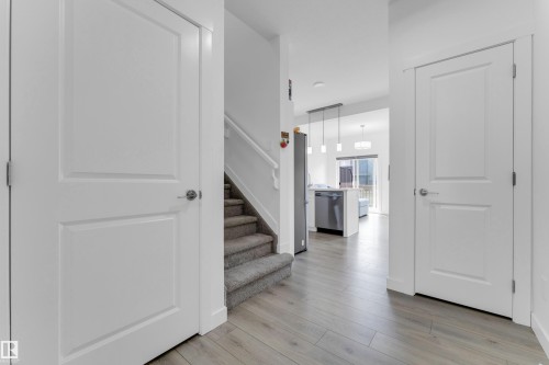 #56 2710 66 St Sw, Edmonton, AB - Indoor Photo Showing Other Room