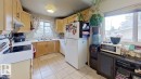 32 Garden Valley Drive, Stony Plain, AB  - Indoor Photo Showing Kitchen With Double Sink 