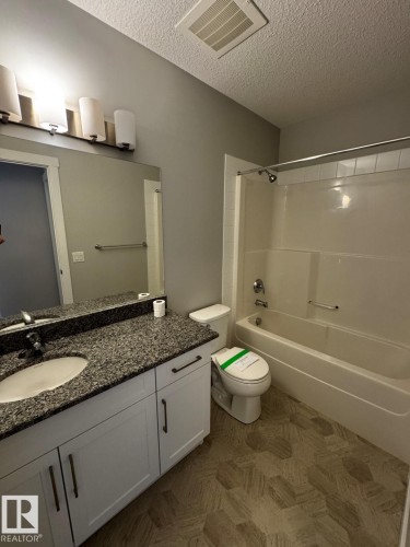 405 3670 139 Avenue, Edmonton, AB 