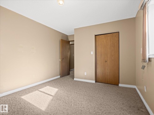 4174 28 Avenue, Edmonton, AB 