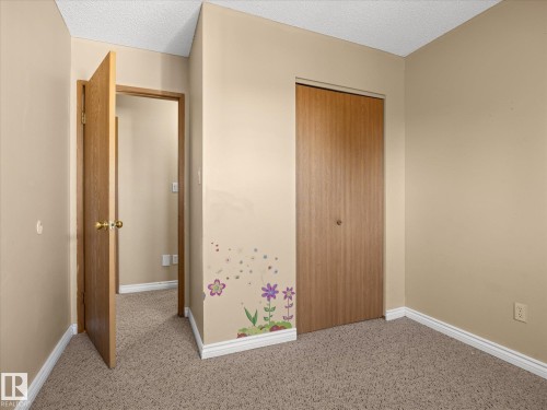 4174 28 Avenue, Edmonton, AB 