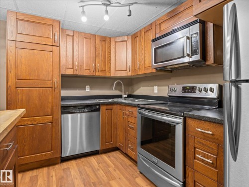 4174 28 Avenue, Edmonton, AB 