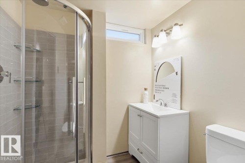 5103 48 Avenue, Thorsby, AB - Indoor Photo Showing Bathroom