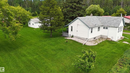 4712 54 Avenue, Wabamun, AB 