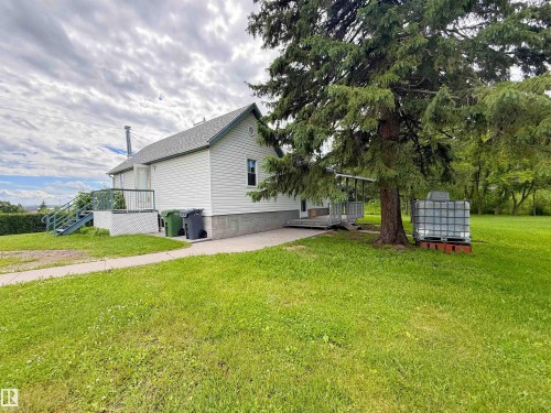 4712 54 Avenue, Wabamun, AB 
