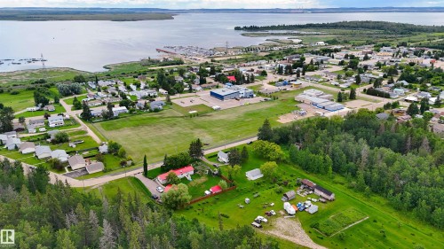 4712 54 Avenue, Wabamun, AB 