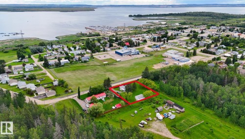 4712 54 Avenue, Wabamun, AB 