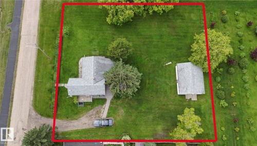 4712 54 Avenue, Wabamun, AB 