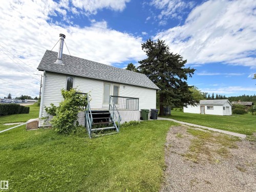 4712 54 Avenue, Wabamun, AB 