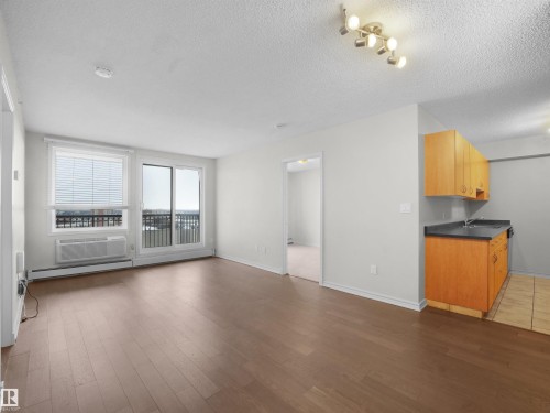 1604 10180 104 Street, Edmonton, AB 