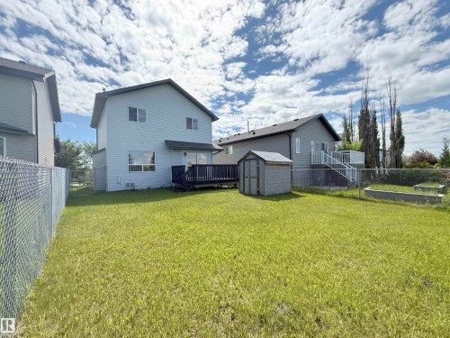 8708 175 Avenue, Edmonton, AB 