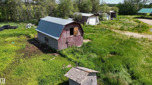 Aerial view - Rural Athabasca County, AB 