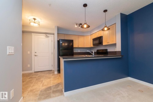 208 3719 Whitelaw Lane, Edmonton, AB 