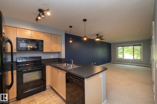 208 3719 Whitelaw Lane, Edmonton, AB 