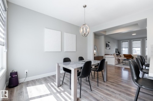 1035 Goldfinch Way, Edmonton, AB 
