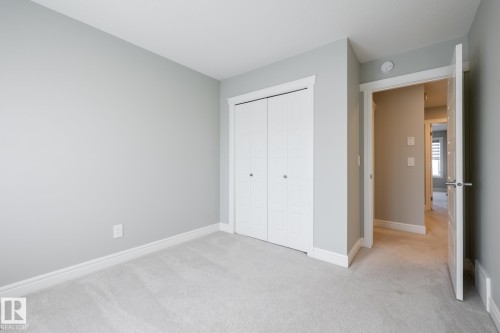 1035 Goldfinch Way, Edmonton, AB 
