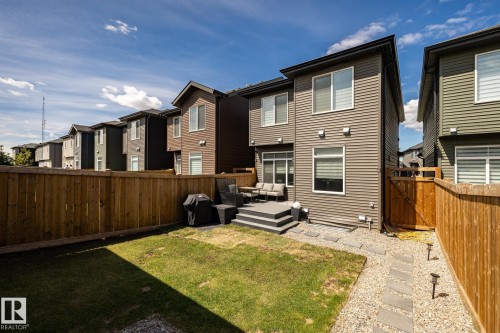 1035 Goldfinch Way, Edmonton, AB 