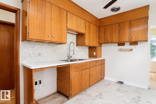 11220 68 Street, Edmonton, AB 