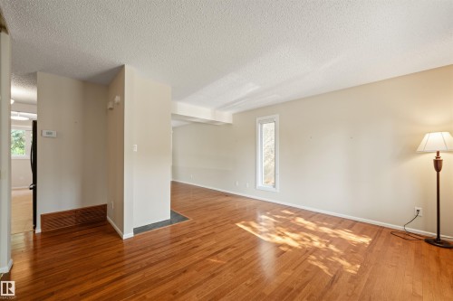 31 11111 26 Avenue, Edmonton, AB 