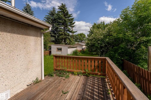 9642 72 Avenue Nw, Edmonton, AB 