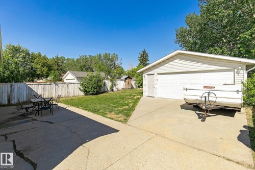 Patio terrace - 17059 98 Street, Edmonton, AB - Outdoor