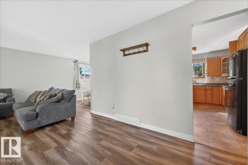 4836 49 Street, Gibbons, AB 