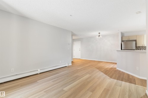112 11214 80 Street, Edmonton, AB 