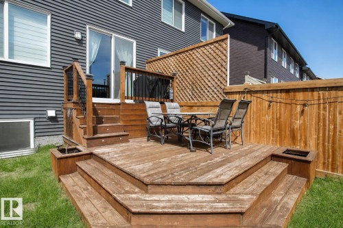 2290 Chokecherry Close, Edmonton, AB 