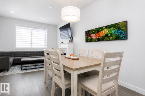 2290 Chokecherry Close, Edmonton, AB 
