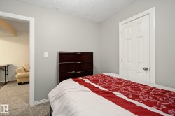 Neutral wall paint throughout - 