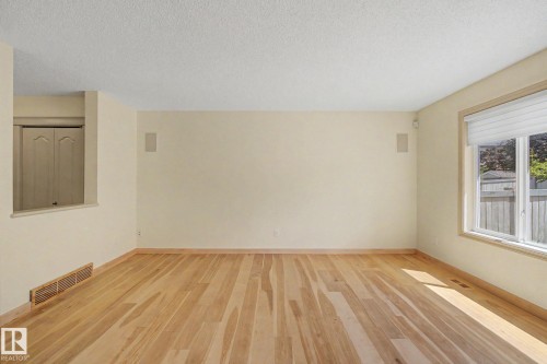 8311 11 Avenue, Edmonton, AB 