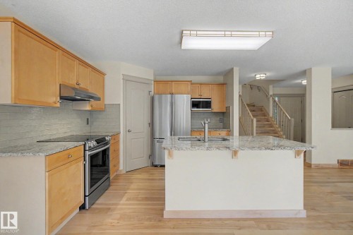 8311 11 Avenue, Edmonton, AB 