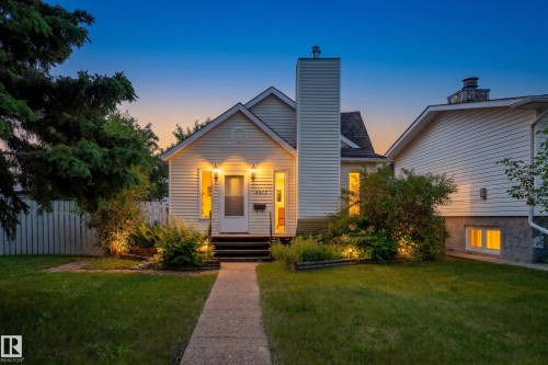 4517 54 Avenue  Wetaskiwin, AB T9V 0X9