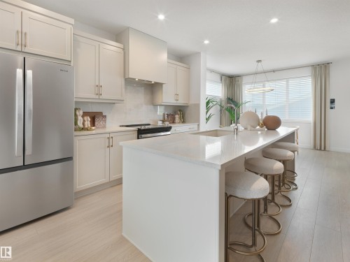 350 Stiles Way, Leduc, AB 