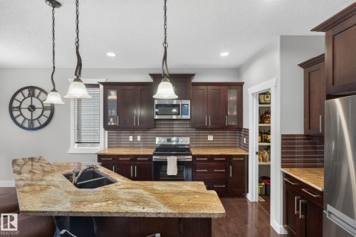 187 Bremner, Fort Saskatchewan, AB 