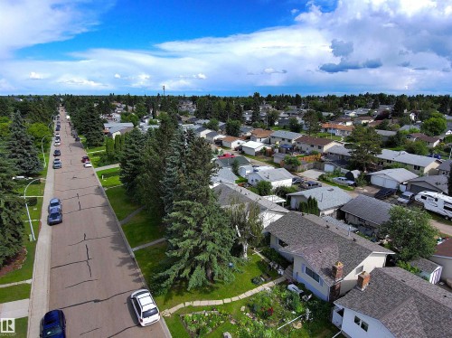 6 Beverly Avenue, Spruce Grove, AB 