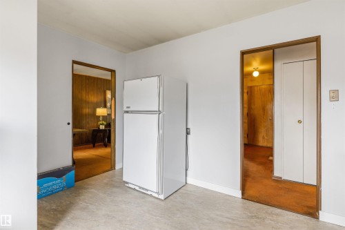 18 Sunnyside Crescent, St. Albert, AB - Indoor Photo Showing Other Room