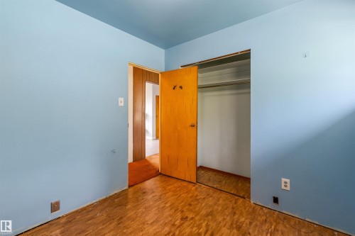 18 Sunnyside Crescent, St. Albert, AB - Indoor Photo Showing Other Room