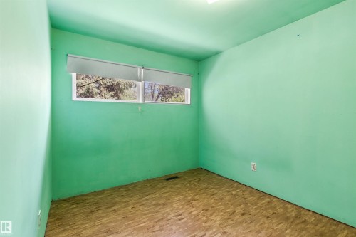 18 Sunnyside Crescent, St. Albert, AB - Indoor Photo Showing Other Room