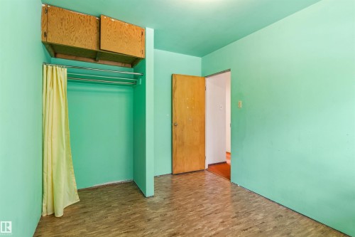 18 Sunnyside Crescent, St. Albert, AB - Indoor Photo Showing Other Room