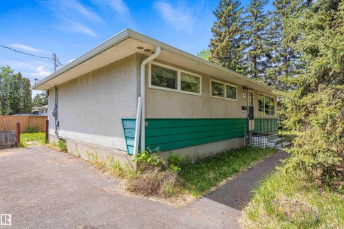 18 Sunnyside Crescent, St. Albert, AB - Outdoor