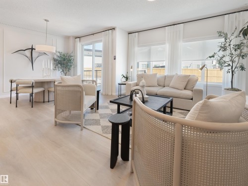 22926 93A Avenue Nw, Edmonton, AB 