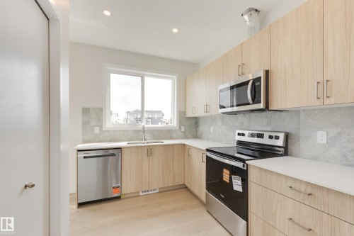 311 173 Avenue Nw, Edmonton, AB 