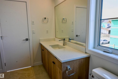 18639 130 Street, Edmonton, AB - Indoor Photo Showing Bathroom