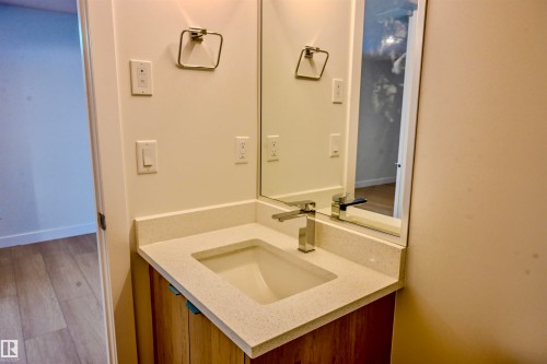 18639 130 Street, Edmonton, AB - Indoor Photo Showing Bathroom