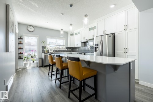 17721 64A Street, Edmonton, AB 